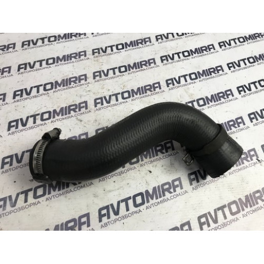  Патрубок интеркулера Hyundai i30 1.6 CRDI 2007-2012 282732A601